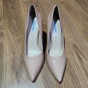 Steve Madden Women's Beige Kitten Heels, Size 10M
